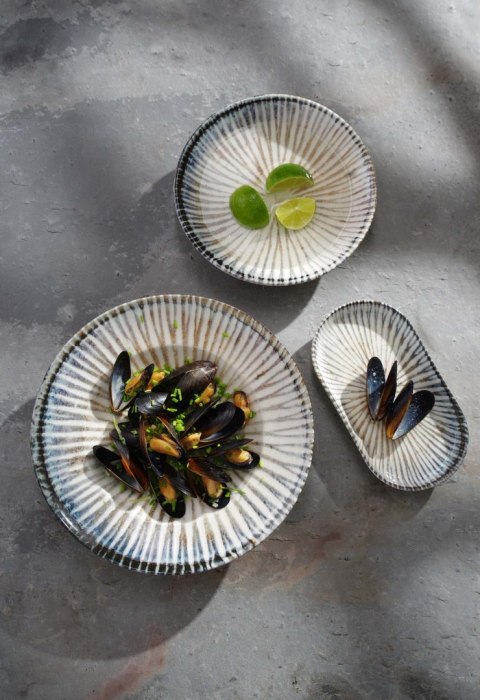 Talerz owalny Ammonite 300 x 160 mm Fine Dine Talerz owalny Ammonite 300 x 160 mm Fine Dine