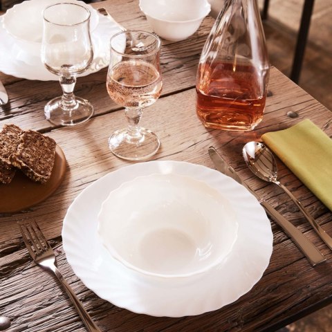 Salaterka Trianon 460 ml, 132 mm, h - 71 mm Arcoroc