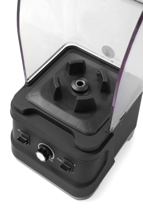 Blender z obudową wyciszającą