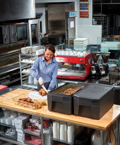 Pojemnik termoizolacyjny CAMBRO Cam GoBox® ładowany od góry, GN 1/1 46 l