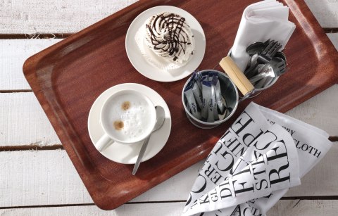 Taca antypoślizgowa drewniana - prostokątna GN 1/1