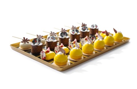 Taca cukiernicza, ekspozycyjna 400x300